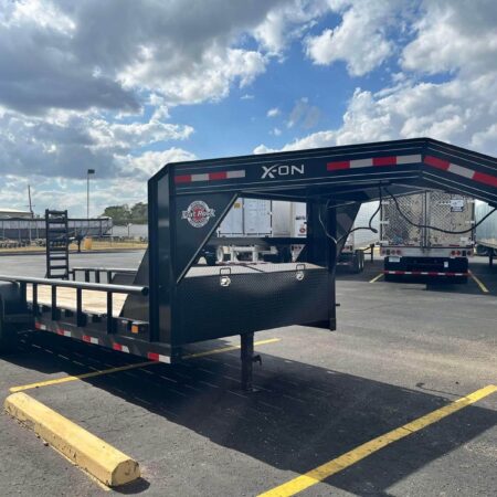 2021 Delco 20 ft Gooseneck Trailer