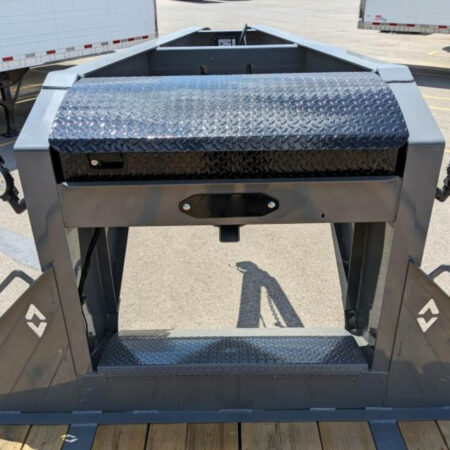 Diamond C 40ft Gooseneck Flatbed Trailer - Image 8