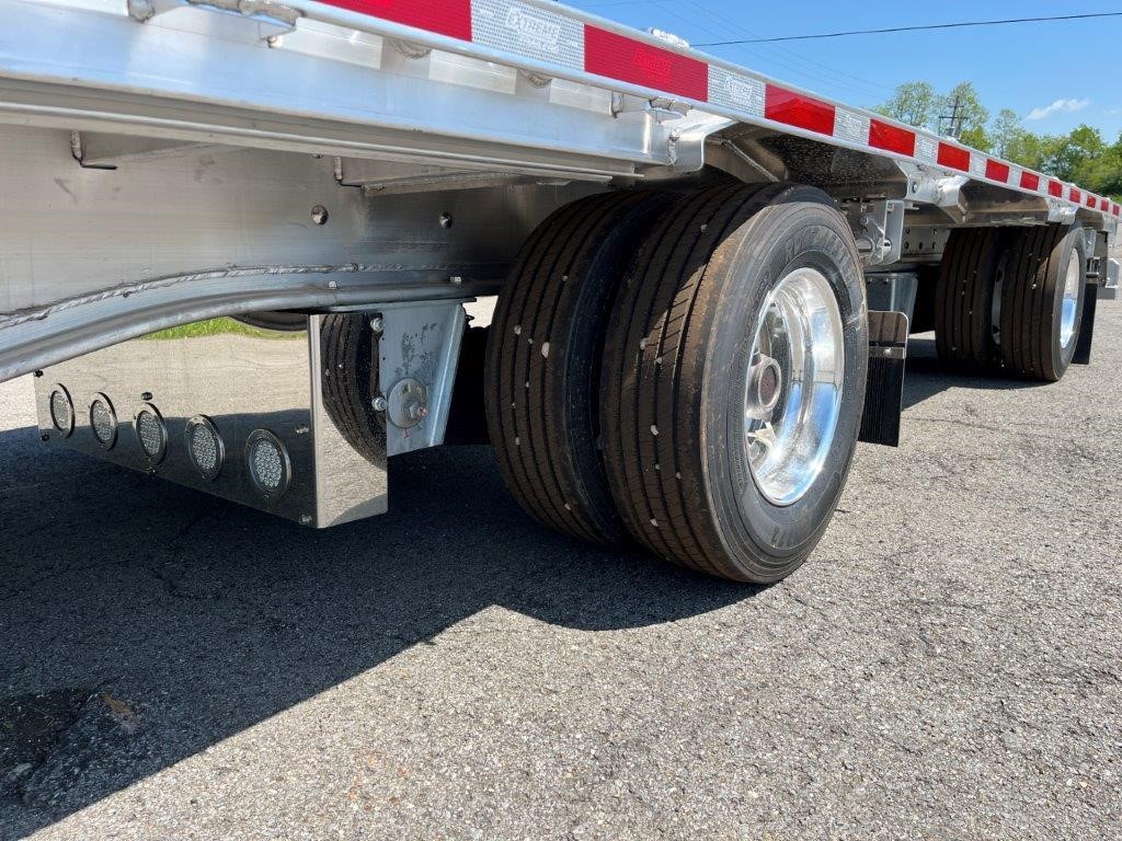 2023 Extreme Trailers 53x102 Aluminum Drop Deck Trailer