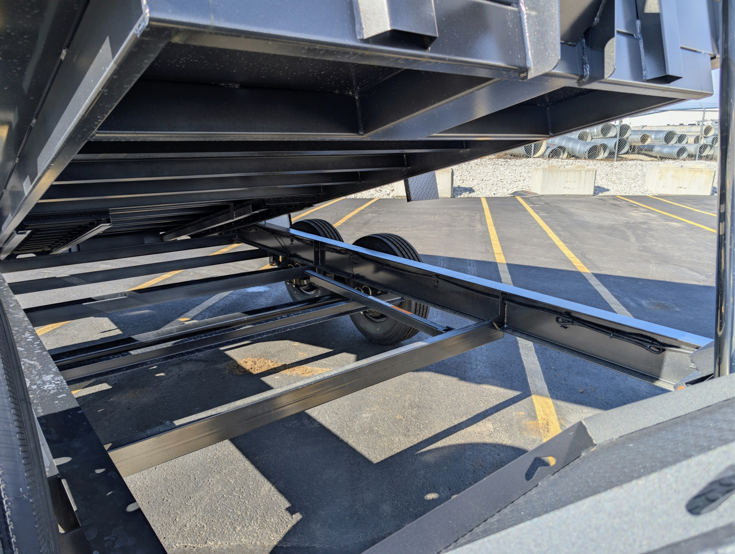 Diamond C 14ft Dump Trailer