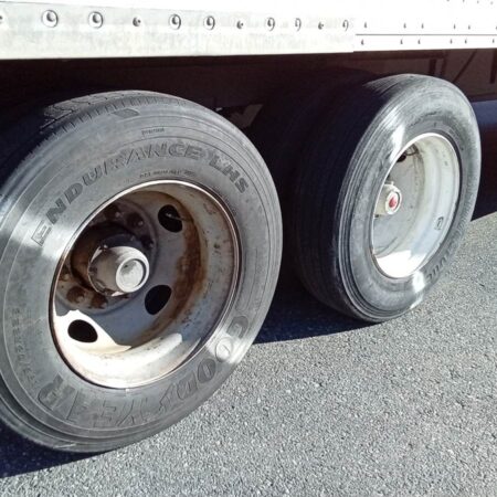 2015 Hyundai 53 ft Dry Van Trailer