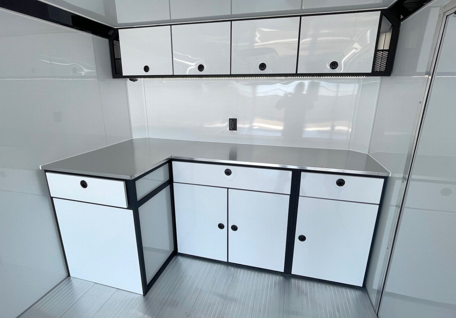 ATC 28ft RoM 500 Premier Aluminum Car Racing Trailer