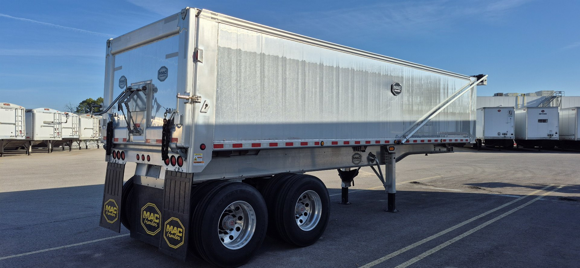 MAC Trailers 28ft Semi Dump Trailer