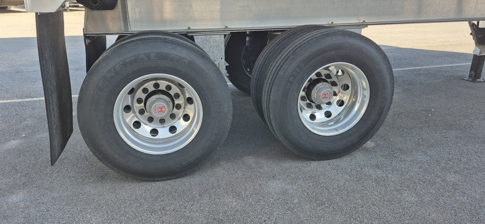 MAC Trailers 28ft Semi Dump Trailer