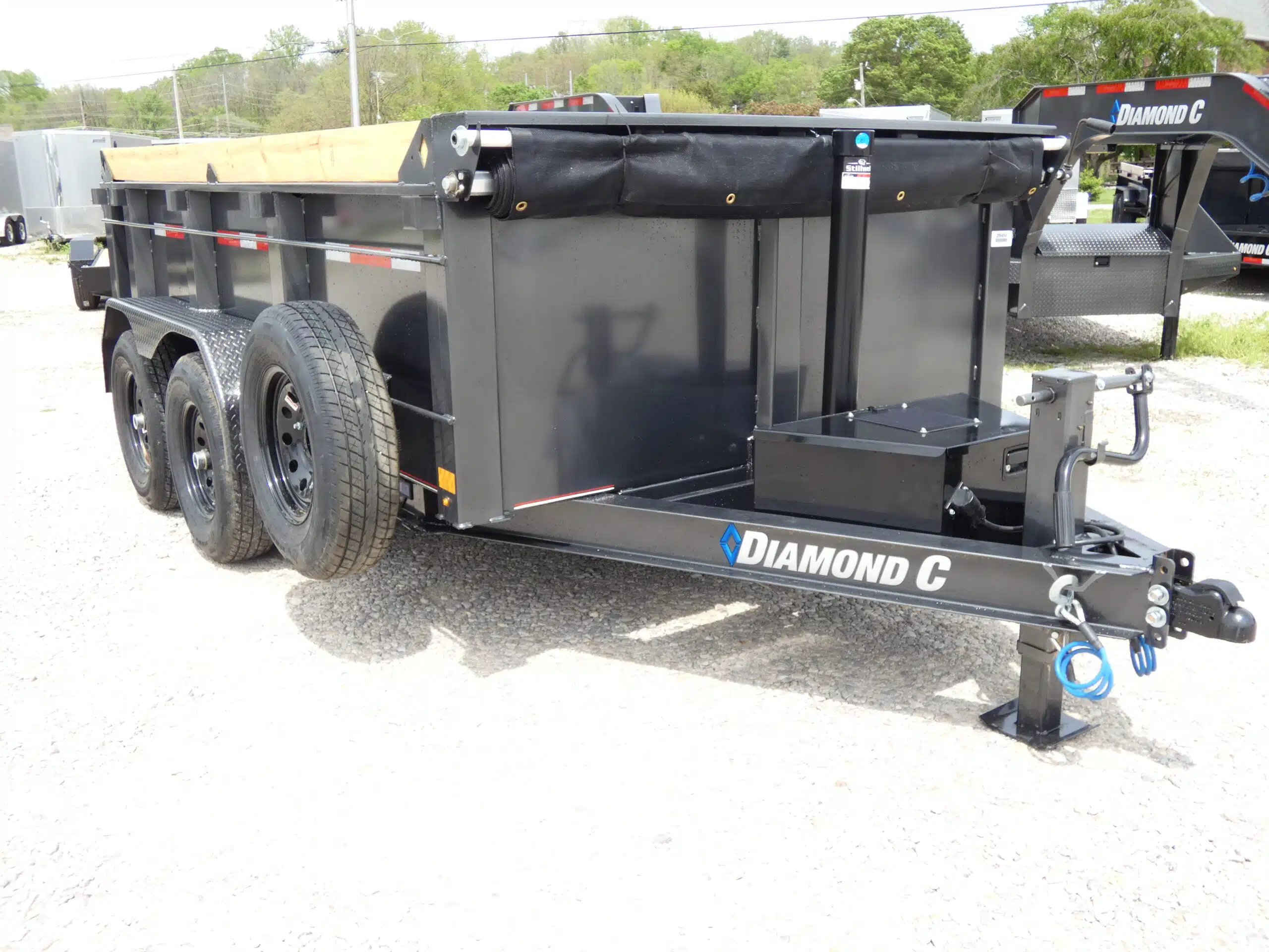 2025 Diamond C 77x12 12k Dump Trailer