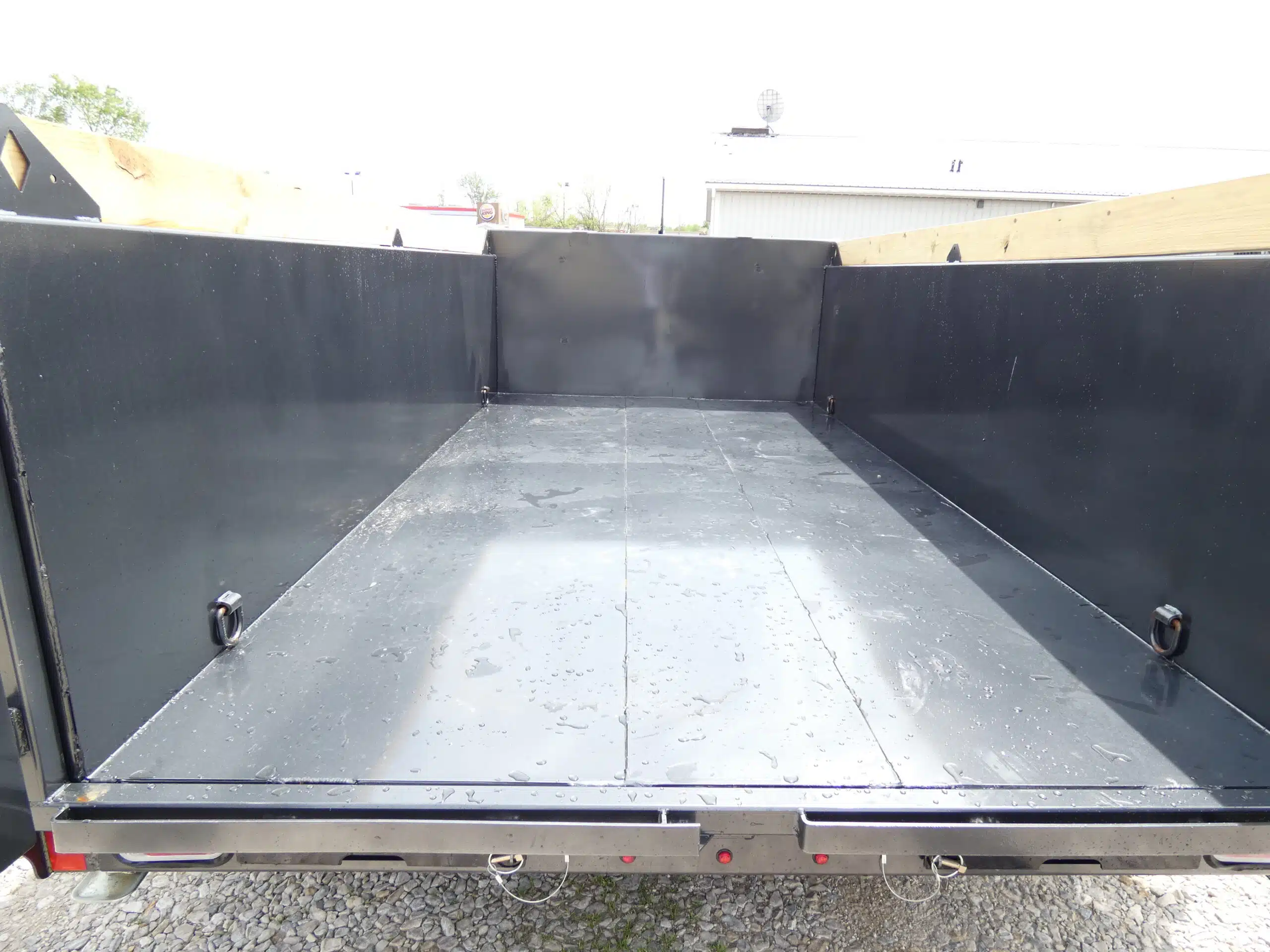 2025 Diamond C 77x12 12k Dump Trailer