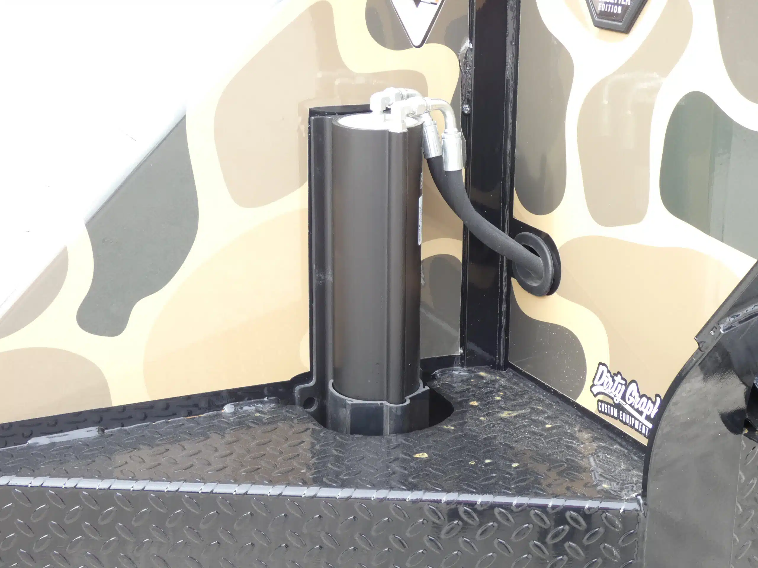 2026 Diamond C102x35 Hydraulic Gooseneck Equipment Trailer