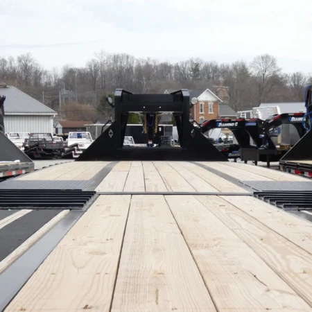 2026 Diamond C102x35 Hydraulic Gooseneck Equipment Trailer