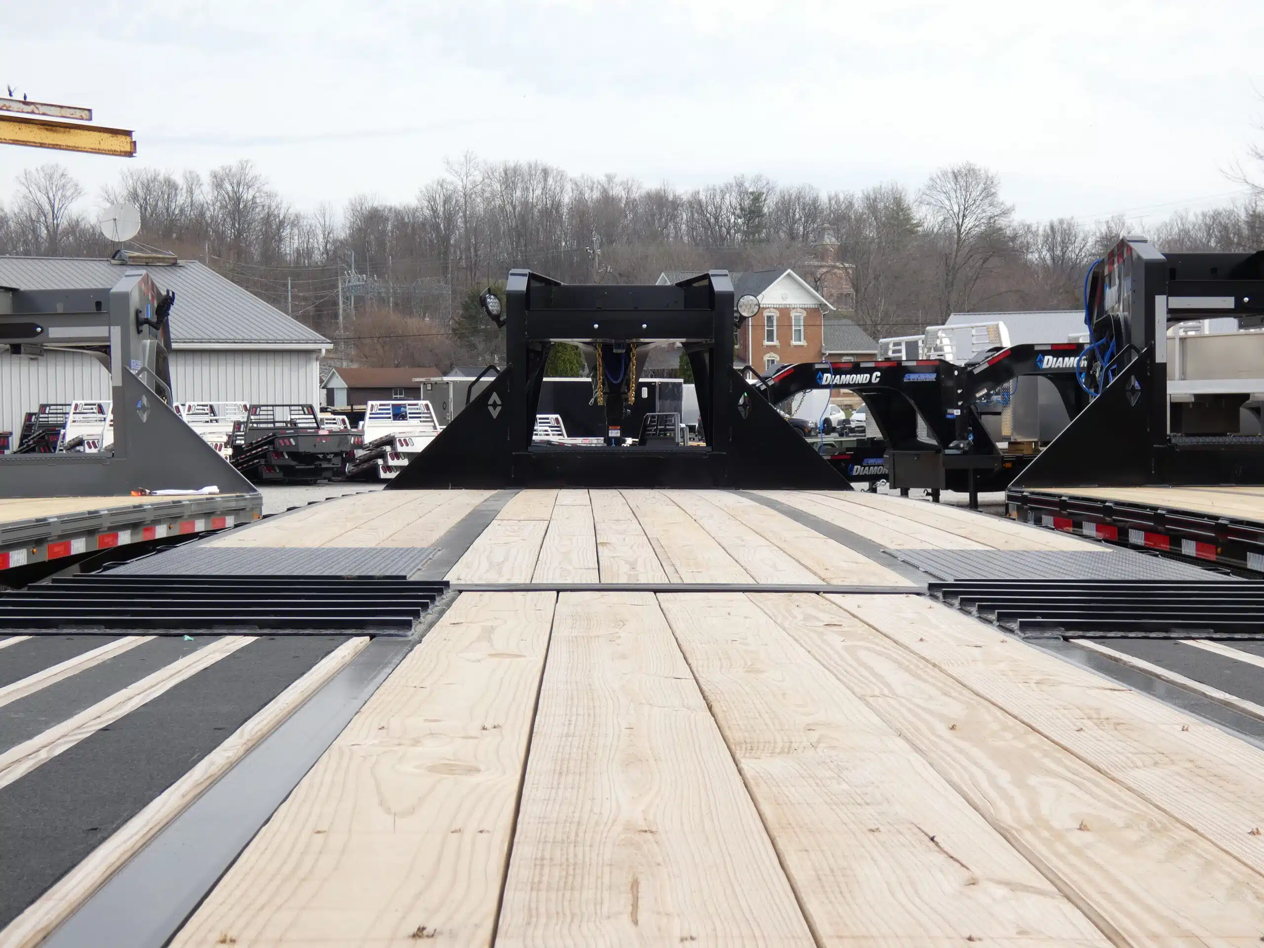 2026 Diamond C102x35 Hydraulic Gooseneck Equipment Trailer