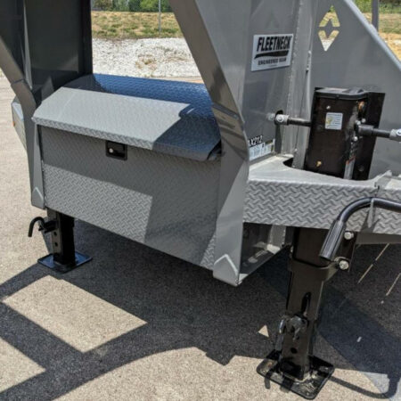 Diamond C 40ft Gooseneck Flatbed Trailer - Image 6