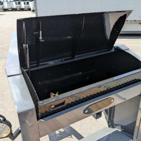 Diamond C 40ft Gooseneck Flatbed Trailer - Image 9