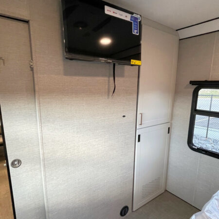 ATC 2816 PLa 550 Aluminum Toy Hauler