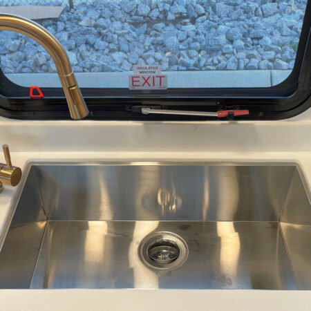 ATC 2816 PLa 550 Aluminum Toy Hauler