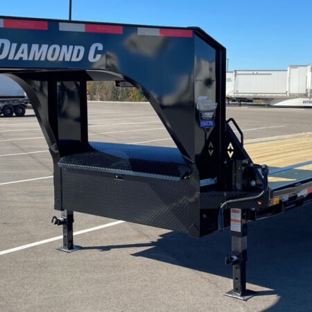 Diamond C 40ft Gooseneck Flatbed Trailer 18k GVWR