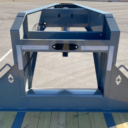 Diamond C 32ft Gooseneck Flatbed Trailer