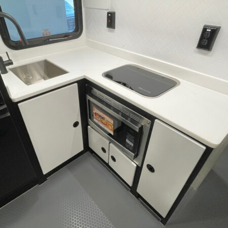 ATC PLA 450 FRONT BUNK Toy Hauler Trailer