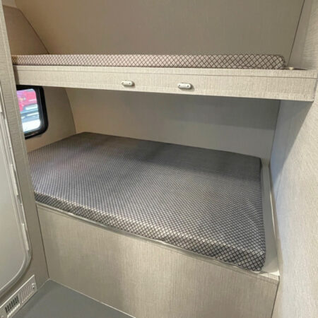 ATC PLA 450 FRONT BUNK Toy Hauler Trailer