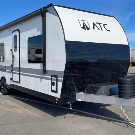 ATC 2816 PLa 550 Aluminum Toy Hauler