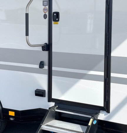 ATC 2816 PLa 550 Aluminum Toy Hauler