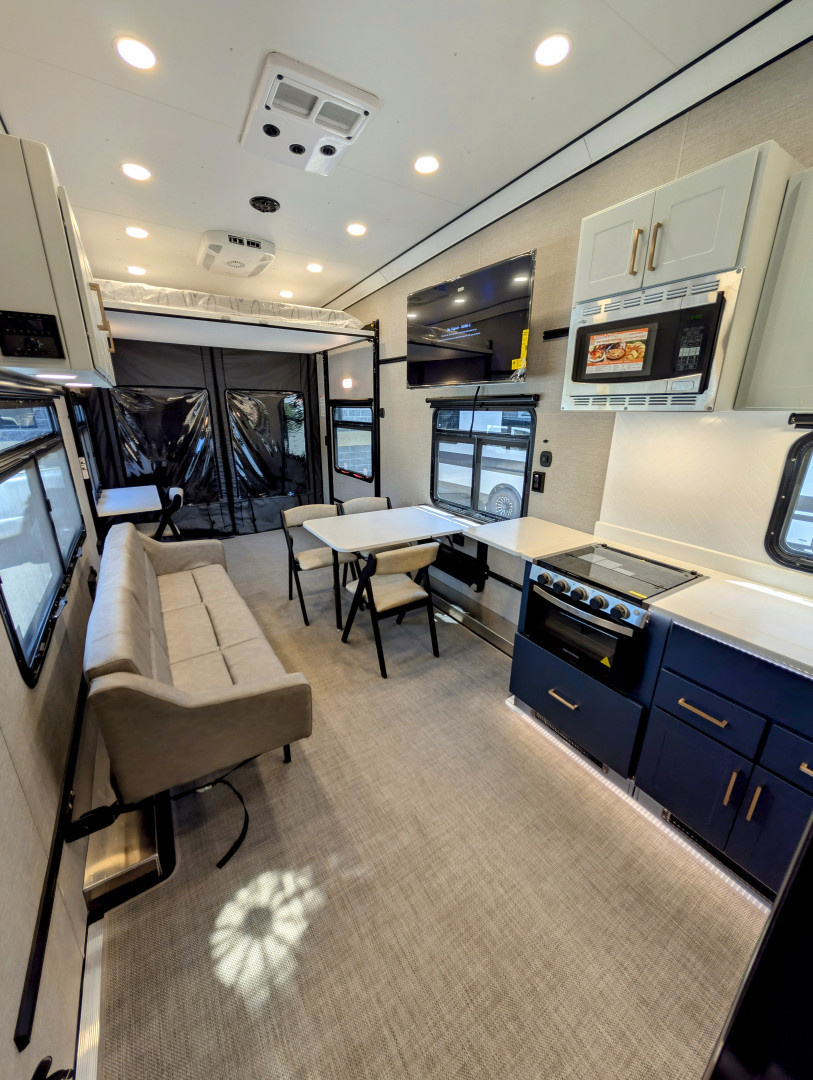 ATC PLA 700 Aluminum Gooseneck Toy Hauler