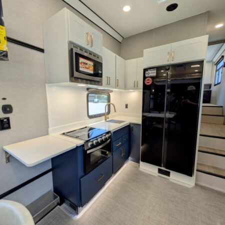 ATC PLA 700 Aluminum Gooseneck Toy Hauler