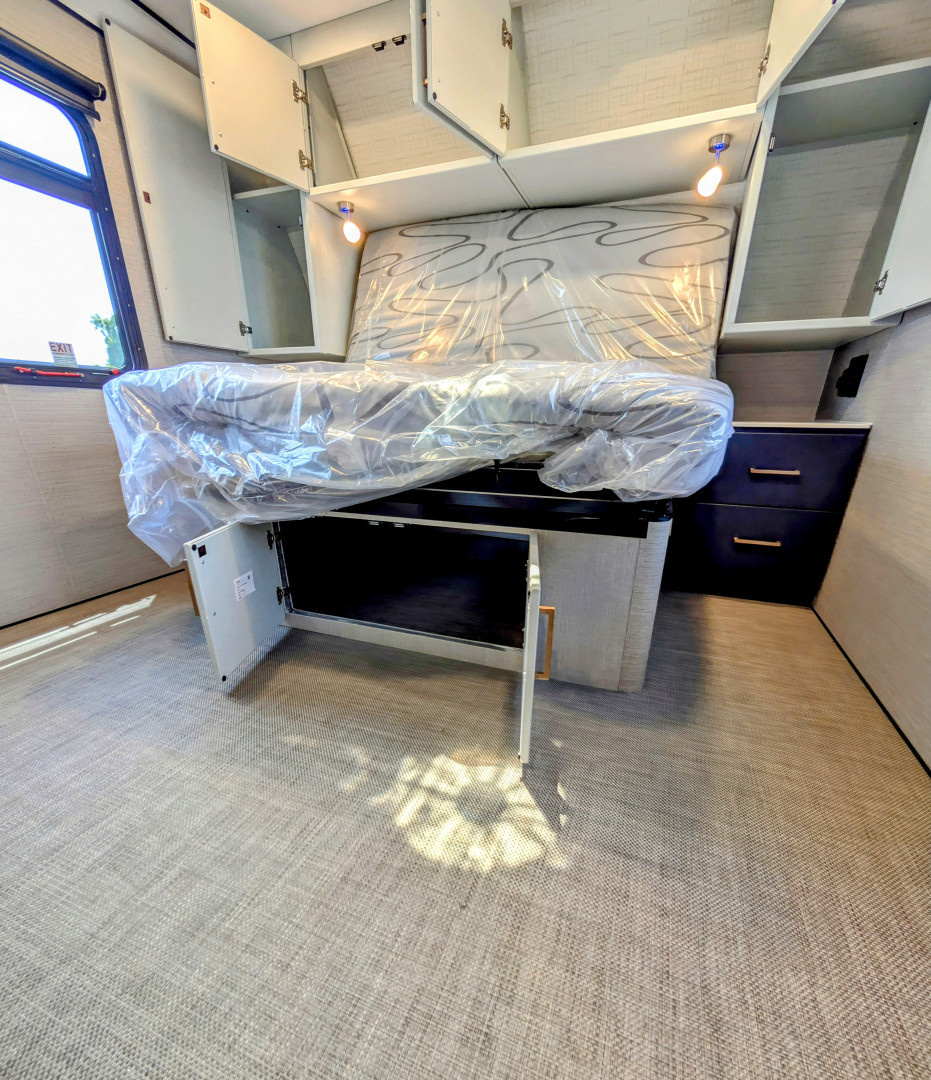 ATC PLA 700 Aluminum Gooseneck Toy Hauler