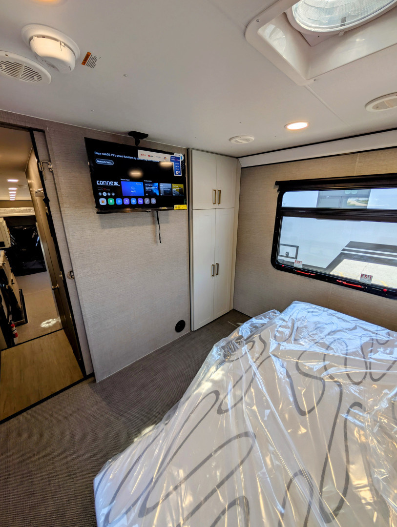 ATC PLA 700 Aluminum Gooseneck Toy Hauler