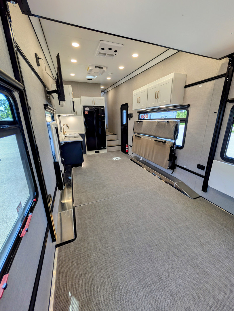 ATC PLA 700 Aluminum Gooseneck Toy Hauler