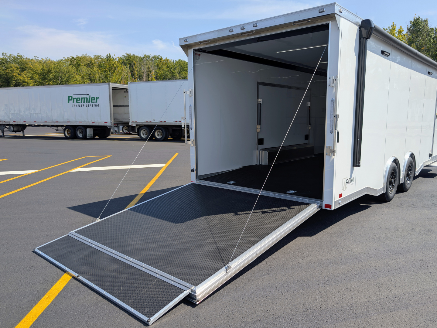 ATC 24ft RoM 400 Plus Edition Aluminum Car Racing Trailer