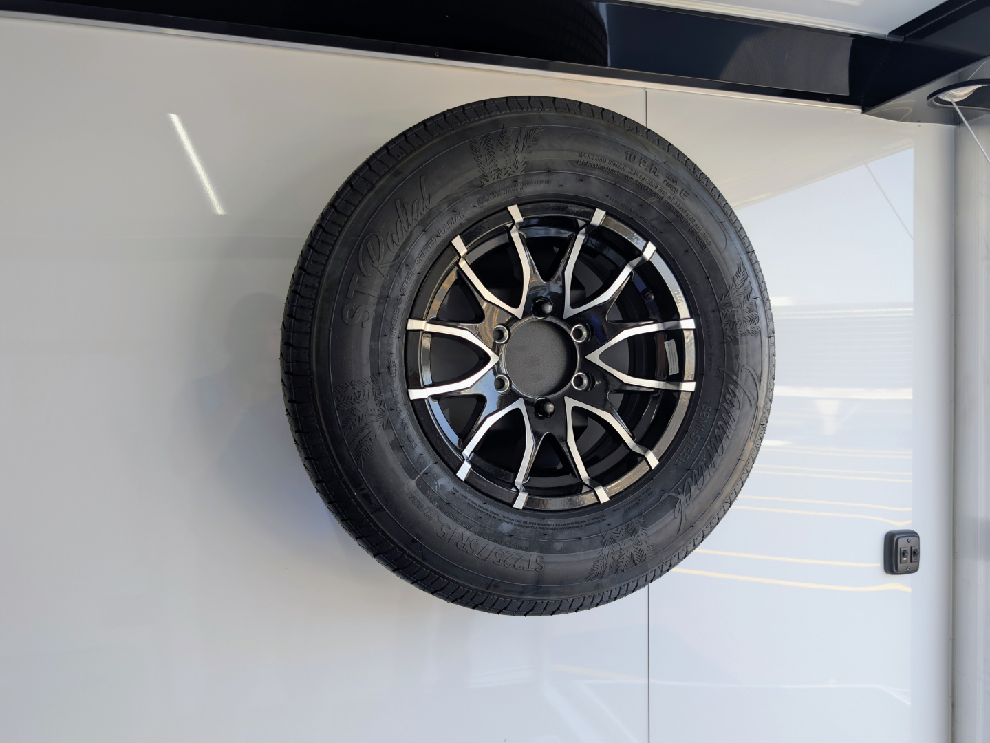 ATC 24ft RoM 400 Plus Edition Aluminum Car Racing Trailer