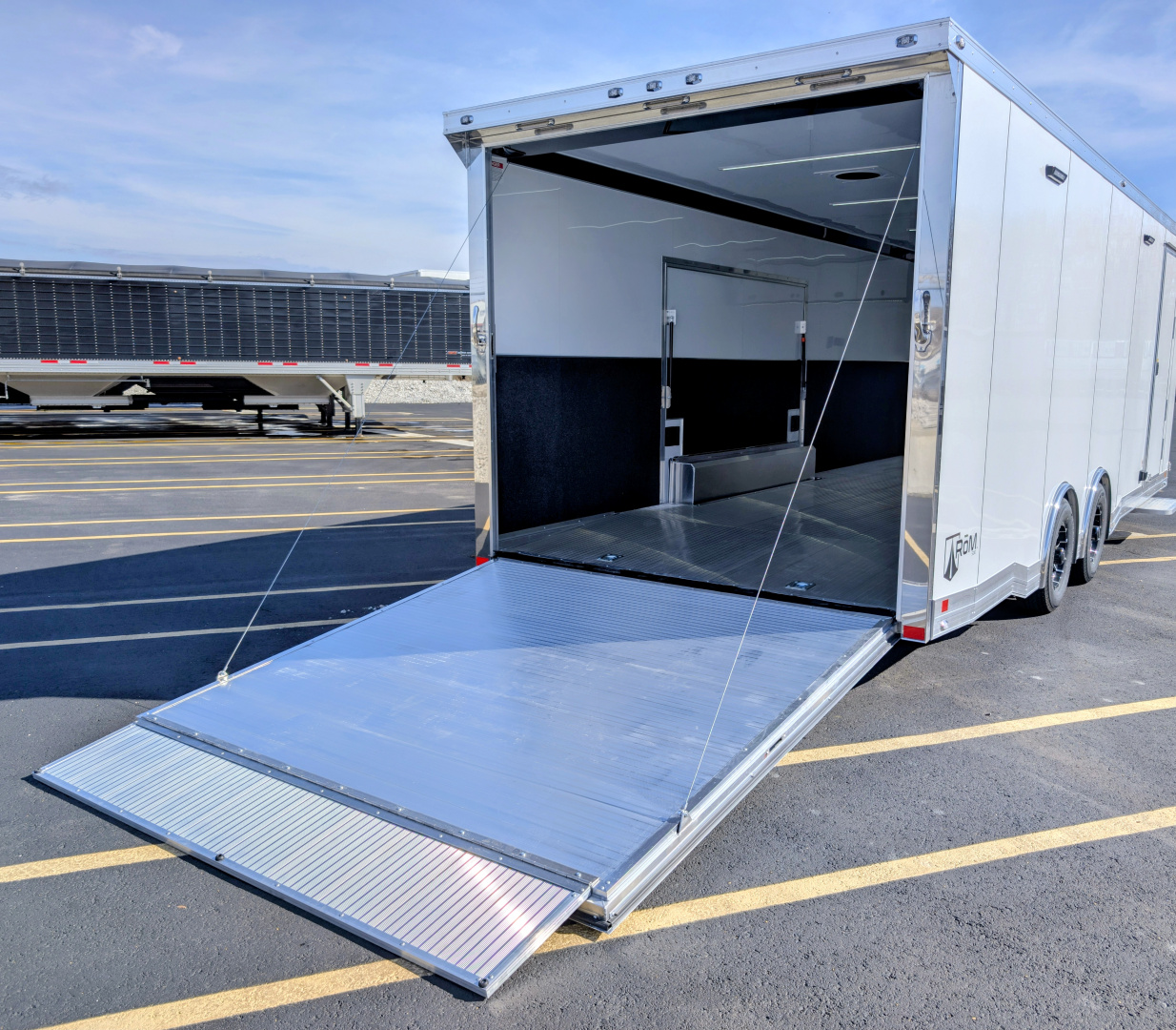 ATC 24ft RoM 500 Aluminum Car Racing Trailer