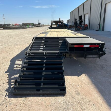 2026 RawMaxx 40x102 Gooseneck Deckover Trailer