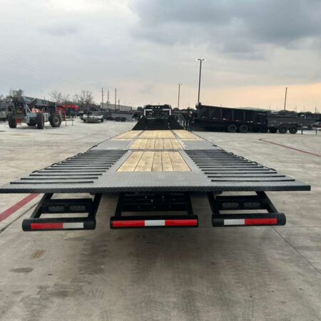 2026 RawMaxx 40x102 Gooseneck Trailer 32000 GVWR