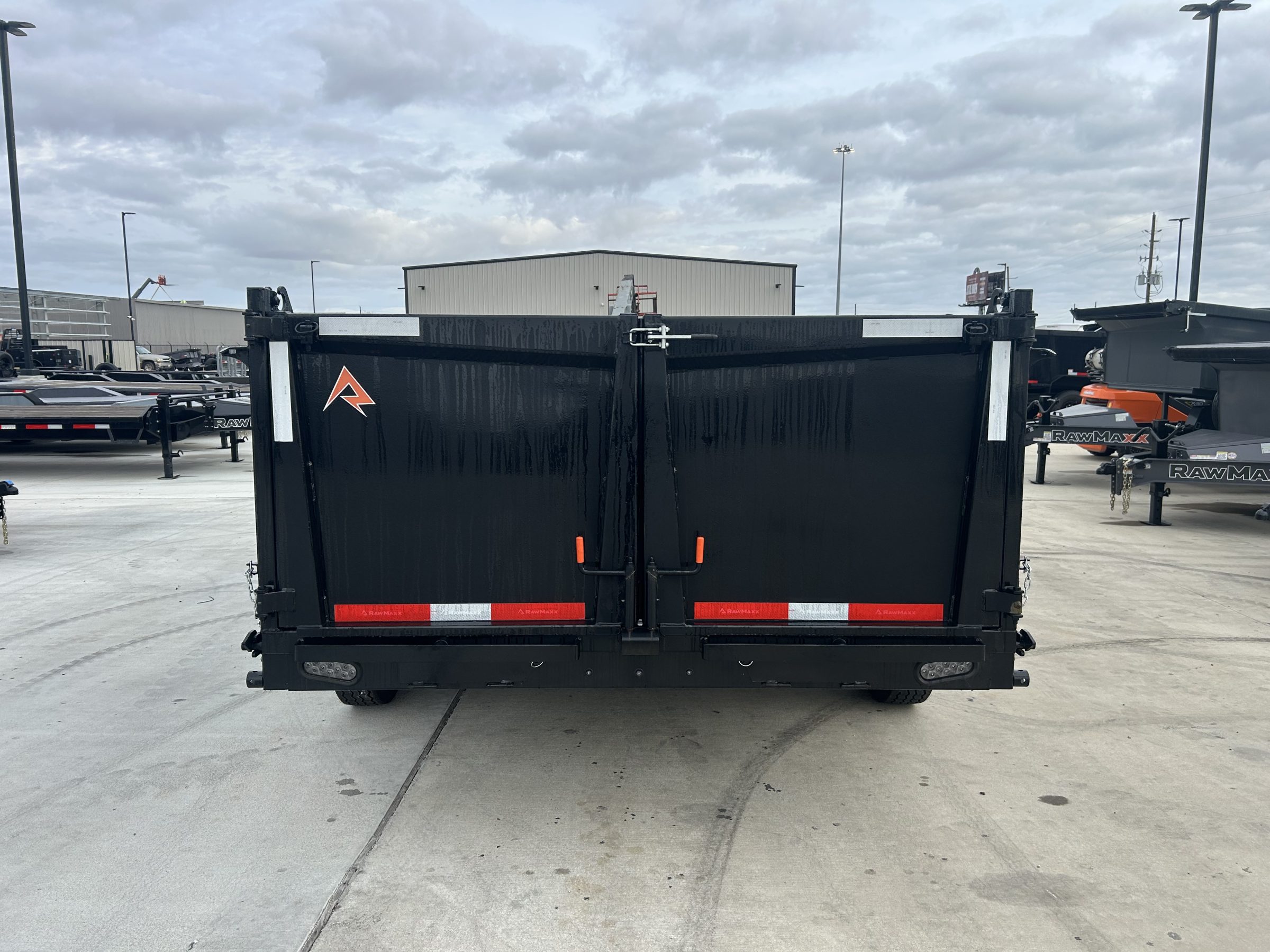 2026 RawMaxx 16x83 Dump Trailer