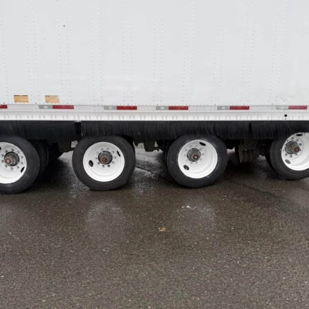 2011 UTILITY 4000DX 53 ft Dry Van Trailer - Image 8