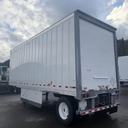 2019 Wabash 28 ft Dry Van Trailer - Image 8