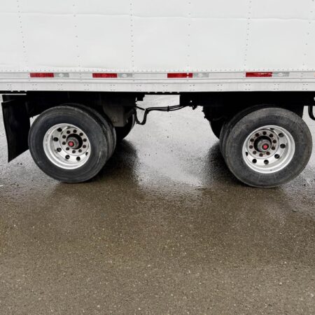 2010 UTILITY HIGH CUBE 52ft TK Reefer Trailer - Image 2