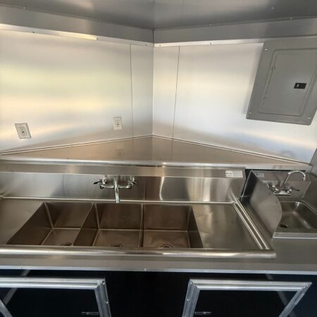 2026 Hook & Line 8.5 x 16 Enclosed Concession Trailer - Image 4